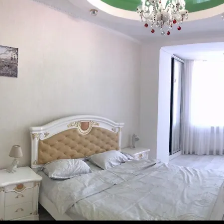 Французкий Бульвар У Моря Apartment